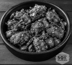 Dry Chilli Chicken (Boneless 8 Pcs