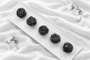Sugar Free Dry Fruit Fruit Laddu