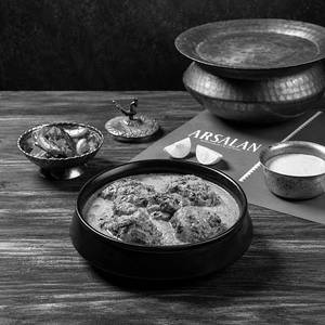 Chicken Achari Butter Masala
