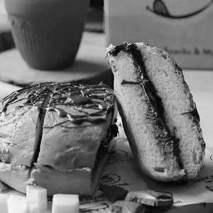Chocolate bun