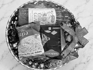 Gift Hamper [ DH00530 ]
