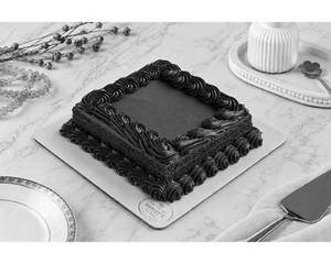Sparkling Dark Chocolate Medovik Cake