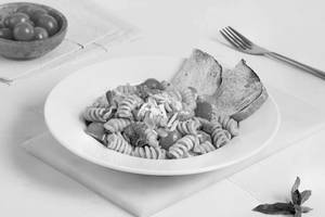 Veg-Creamy Tomato Pasta