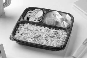 Paneer Hariyali & Rice Lunchbox