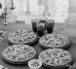 Any 2 pizza with Soft Beverages