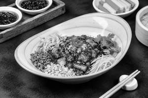 Dan Dan Veg Noodles