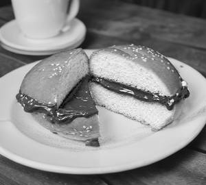 Chocolate Bun Maska
