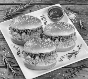 3 Crispy Chicken Burgers