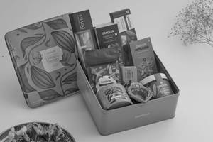 The Signature Chest Diwali Hamper