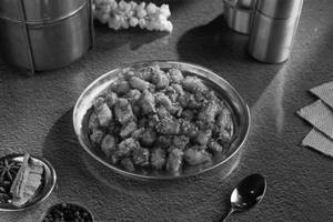 Golden Fried Baby Corn With Hot Garlic Sauce