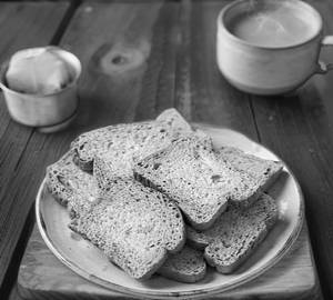 Elaichi Rusk [300 Grams]