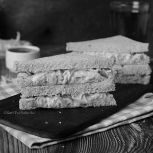 Cheese Coleslaw Sandwich