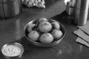 Cocktail Idli (fried)