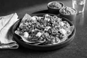 Hot Garlic Mushroom Nachos
