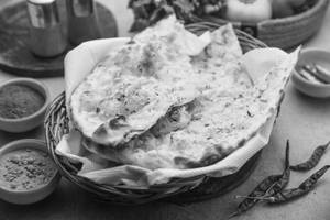 Cheese Garlic Naan