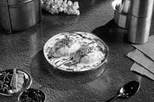 Dilkush Dahi Vada (curd Vada)