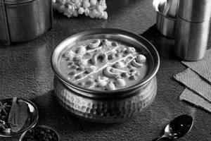 Kaju Matar Makhana