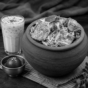 Matka Paneer Peri Peri Tikka Biryani