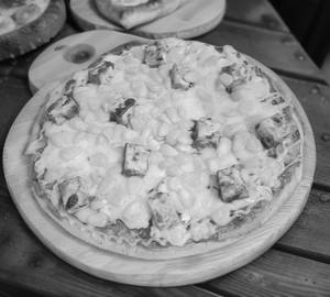 Paneer and Corn Pizza [8 inches]