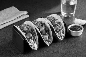 Paneer Chilli Bomb Tacos