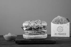 Peri Peri Paneer Burger