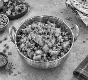 Mattar Aloo Saaj