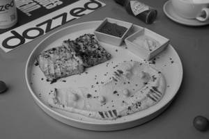 Cottage Cheese Steaks With Hummus Pesto Dip
