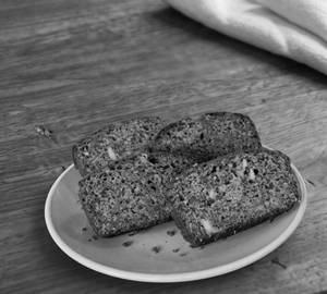 Carrot Dates Cake Slice (1Pc)