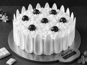 White Forest Cake