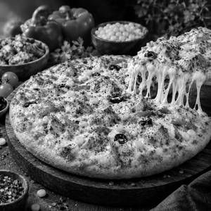Imperial Special Overloaded Supreme Delight Pizza🍕