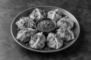 Veg Achari Momo-8 Pcs