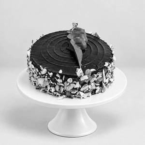 Classic Chocolate Almond Cake 500gms