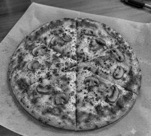 Mushroom pizza