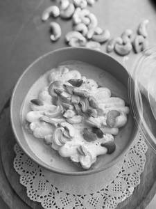 Cashew Cloud