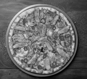 Smoked Peri Peri Chicken Spicy Pizza