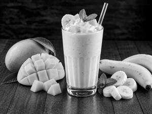Mango And Banana Shake