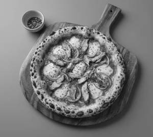Naples Sourdough Smoked Chicken Pizza