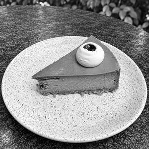 Ube Cheesecake