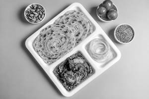 Egg Masala Lachha Paratha (2 Pcs) Bowl