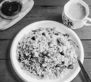 Hot Poha With Masala Tea 🥣☕