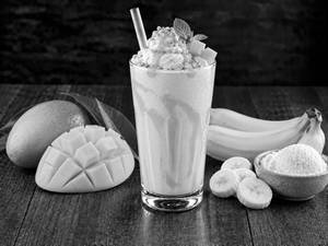 Mango And Banana Shake
