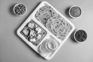 Matar Paneer Lachha Paratha (2 Pcs) Bowl