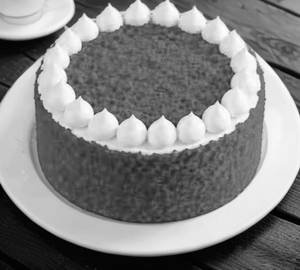 Eggless Red Velvet Cake