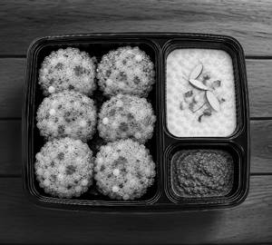 Sabudana Vada and Kheer combo