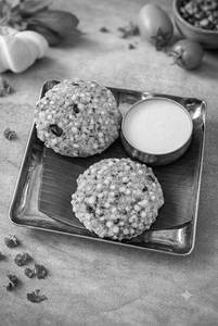 Sabudana Vada (2 Pcs)