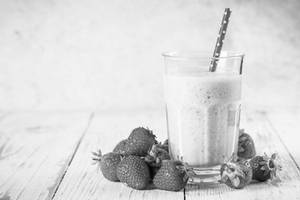 Strawberry milk shake