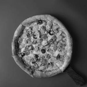 Pizza Ai Funghi E Salsiccia