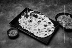 Veg Stuffed Naan