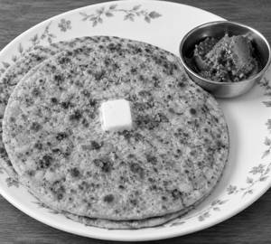 2 Paneer Paratha With Dahi