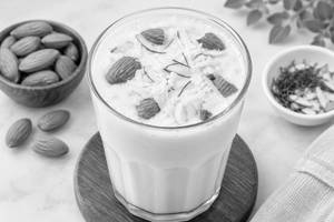 Milk Badam Shake 300 Ml